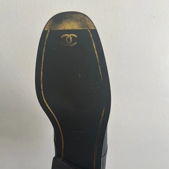 CHANEL Boots - Picture 3 of 8